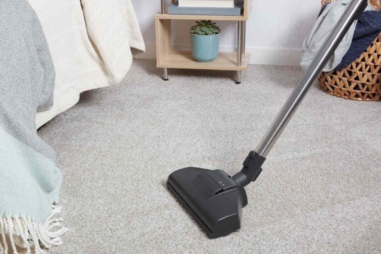 How to Use Vacuum Cleaner on Carpet