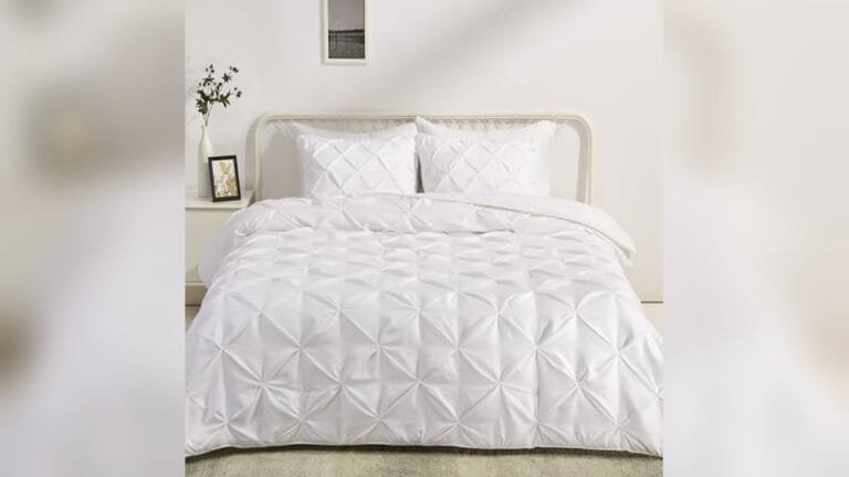 Best Amazon Basics Comforter for Queen Bed