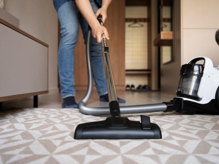 How to Clean Tineco Vacuum