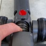 How to Replace the Hose on My Shark Vacuum Cordless