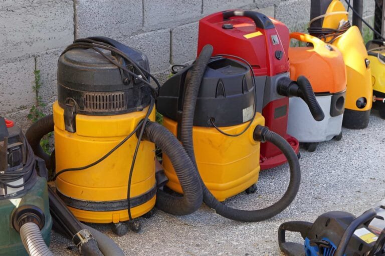 How to Use Dewalt Wet And Dry Vacuum
