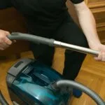 How Does a Vacuum Work